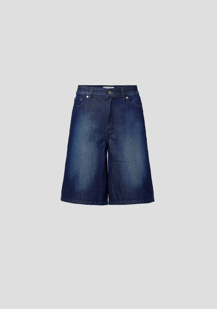Barracuda Short