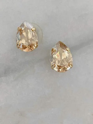 Lyros Stud Earrings - Golden