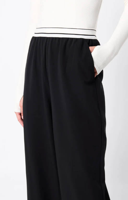 Levitate Pant - Black