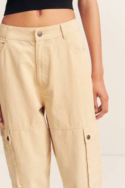 Cargo Tapered Pant - Sand