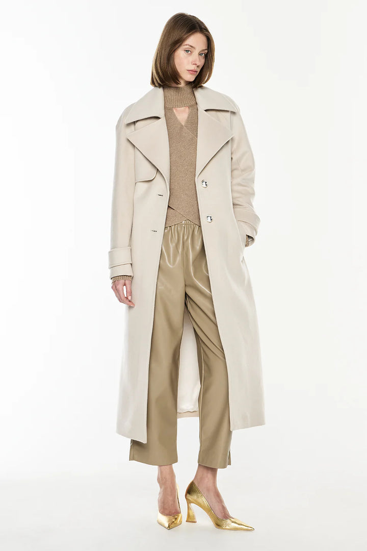 PARISIAN LENS COAT