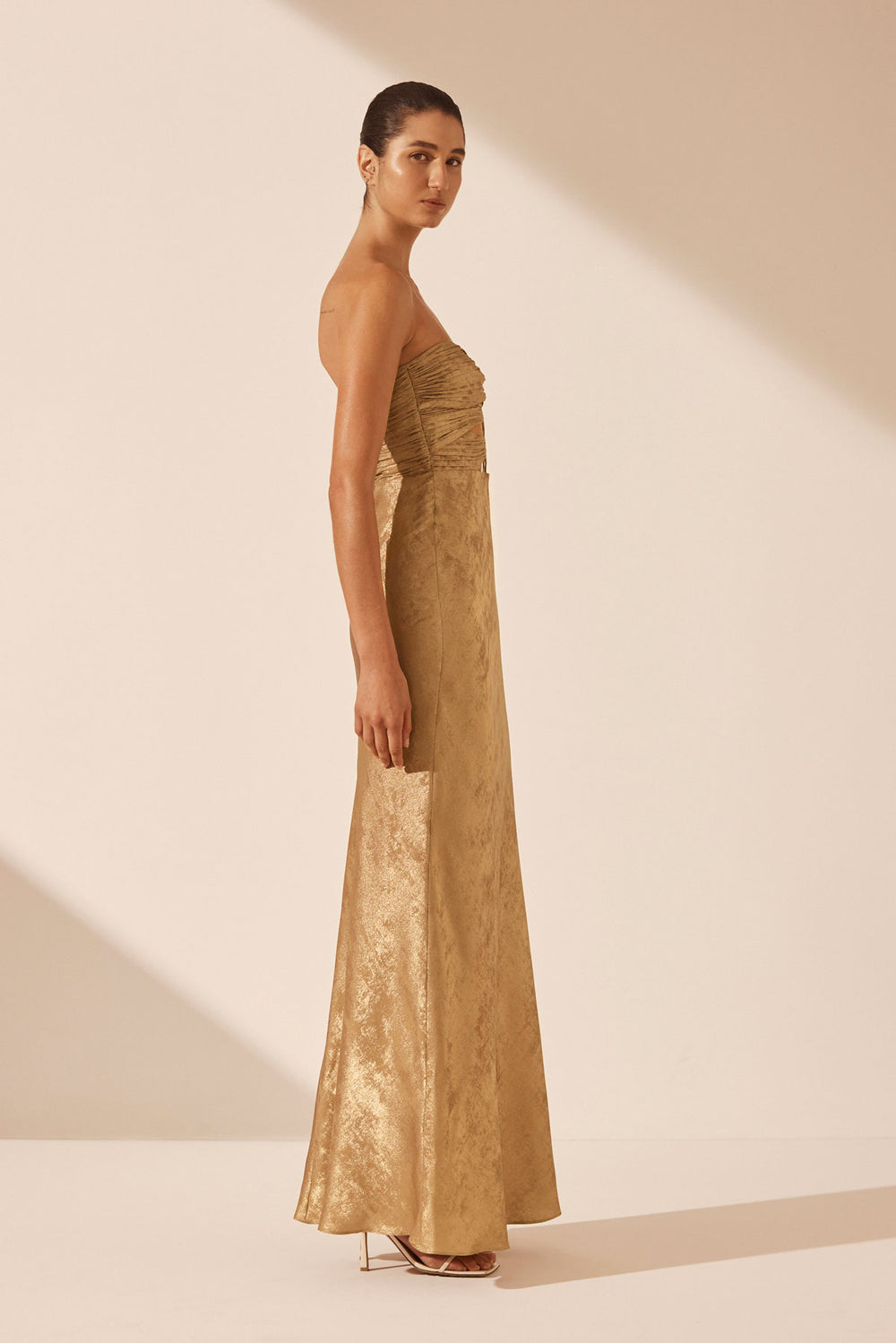 ROYALE STRAPLESS LACE UP MAXI DRESS - ROYALE GOLD