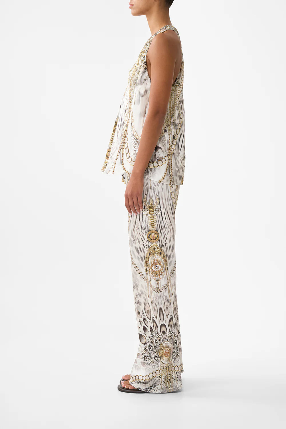 v-neck top with knot back - Lady lionheart