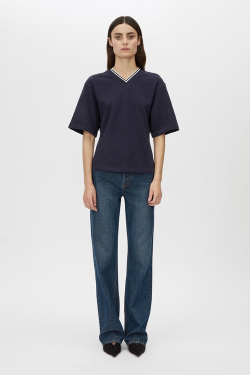 Aqui v neck monogram tee - Midnight Navy