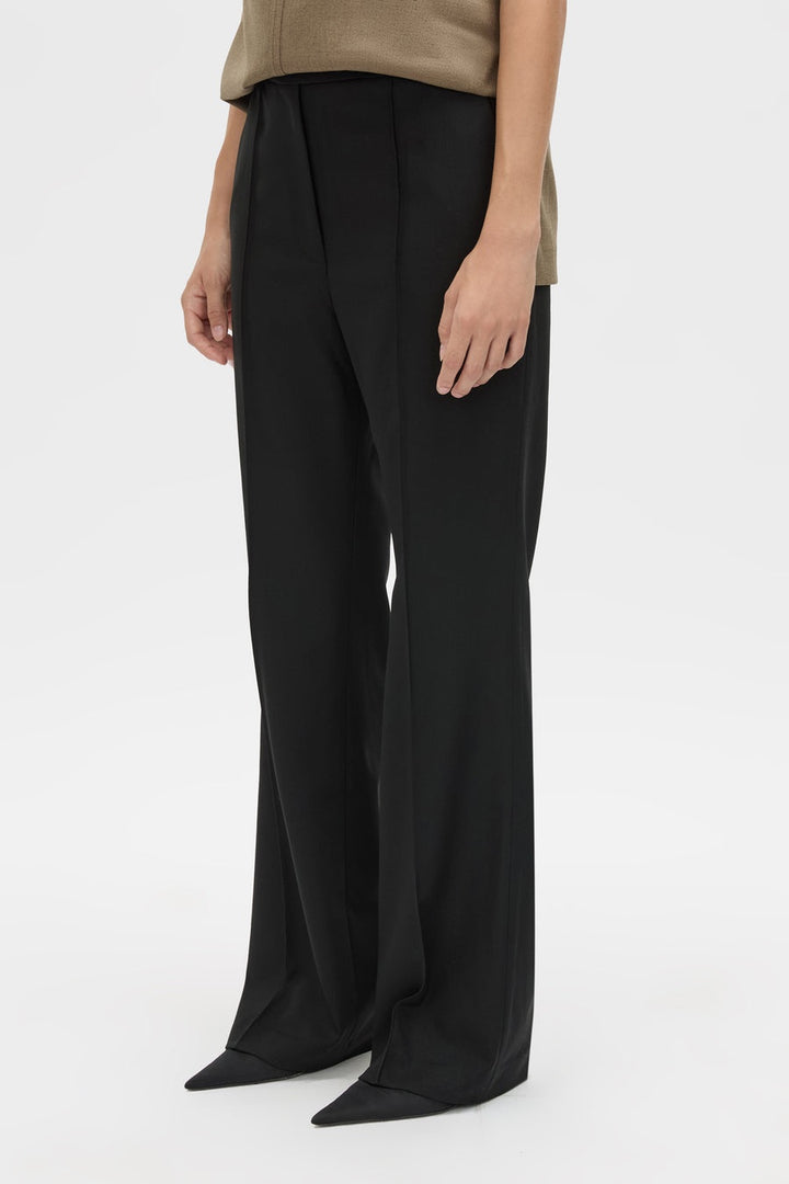 Cassie Slim Pant - black