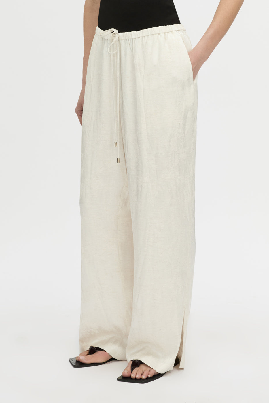 NAIDEE SATIN RELAXED PANT