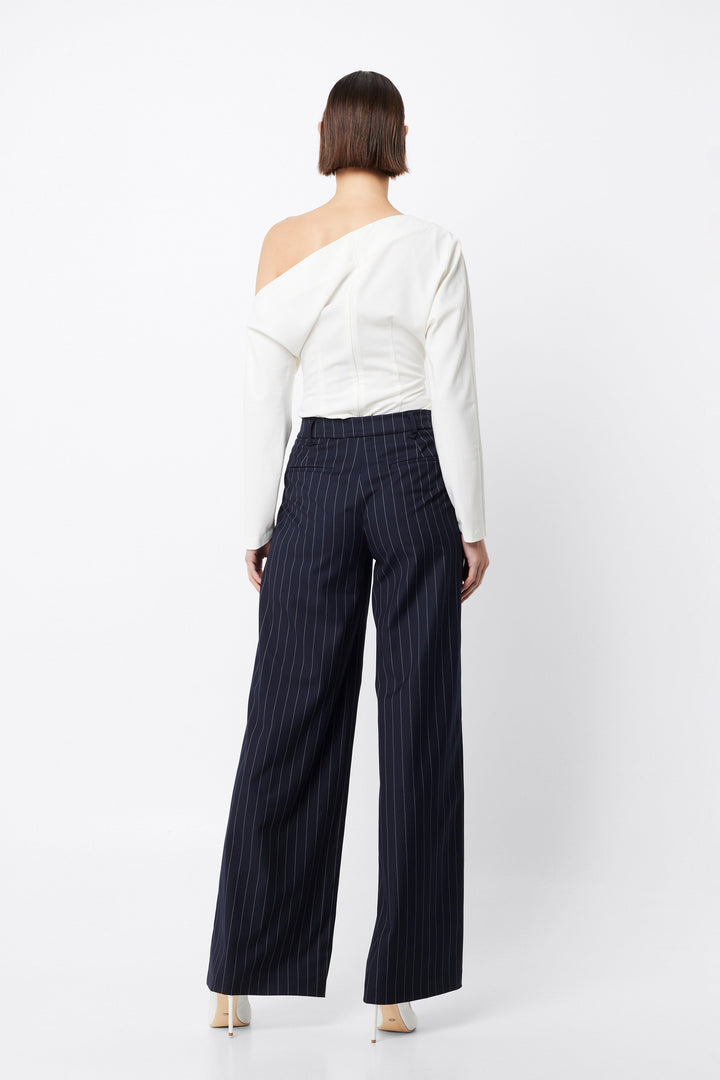 Disarm Top - White