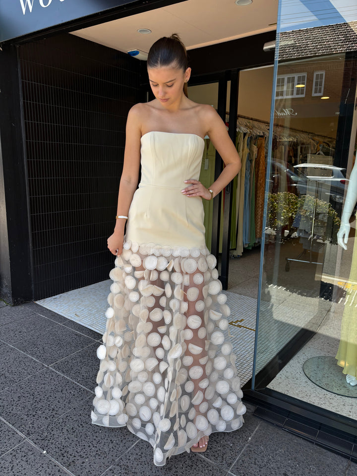 HARPER STRAPLESS CREAM GOWN
