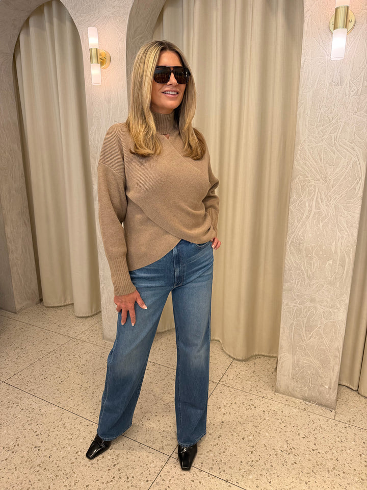 STYLE SMARTS KNIT TOP - TAUPE