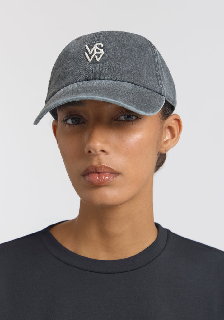 INSIGNIA CAP