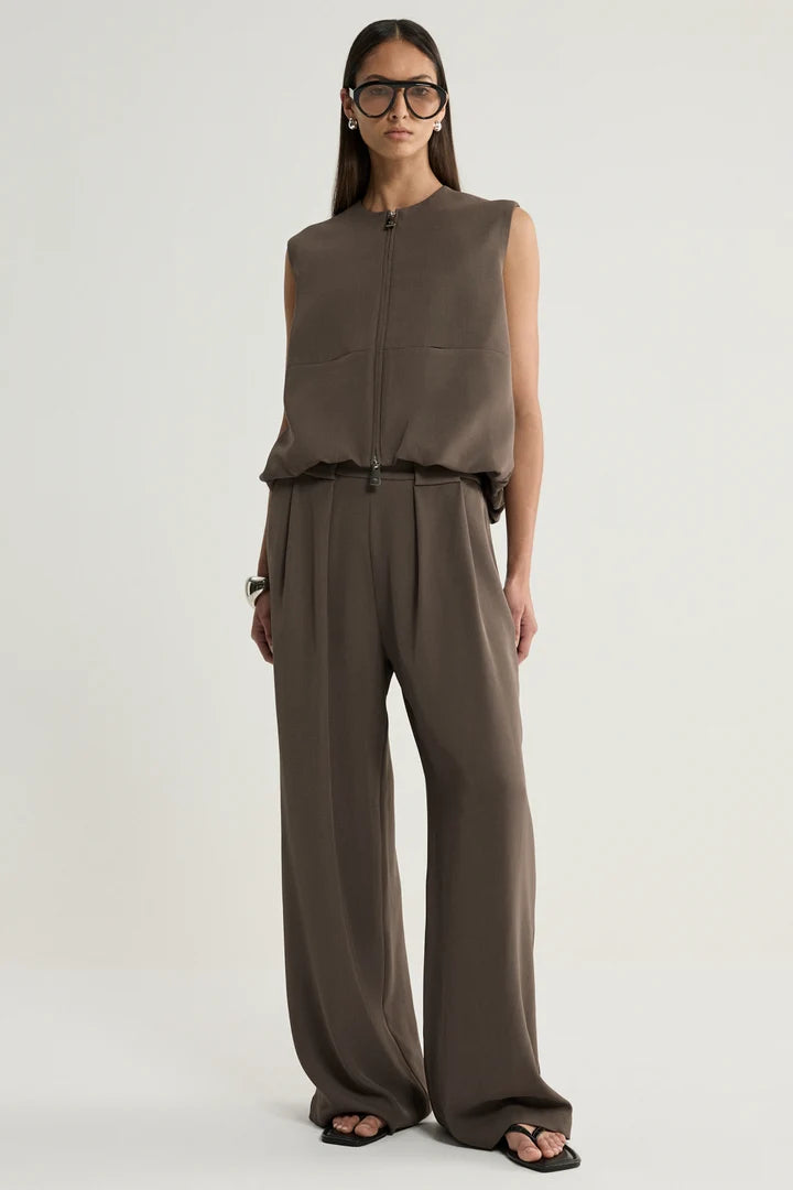 Margot Vest