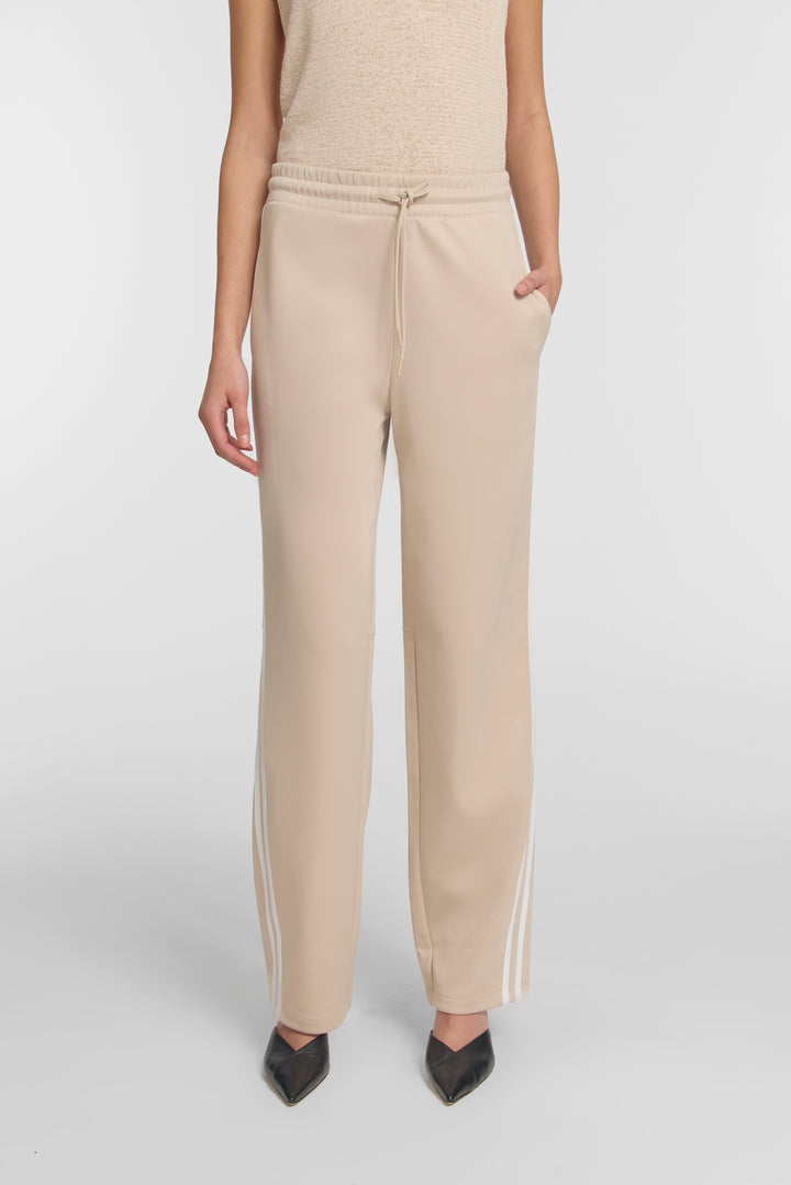 Kinetic Pant - Almond