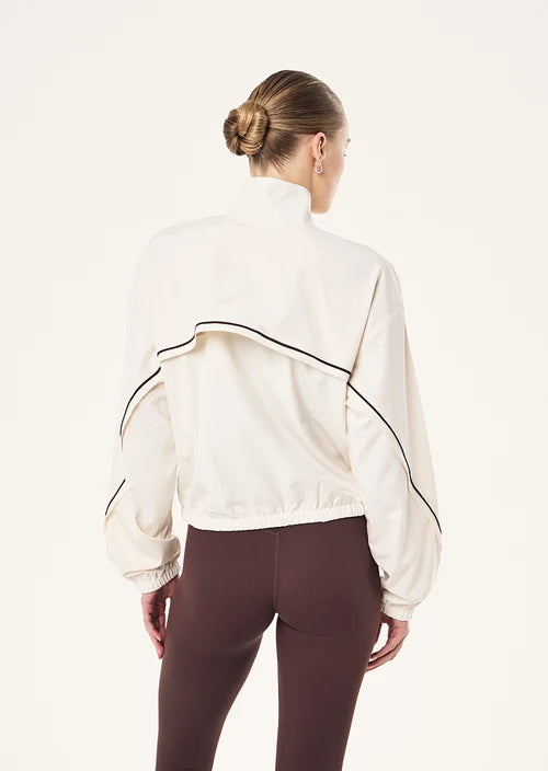 LINEAR JACKET