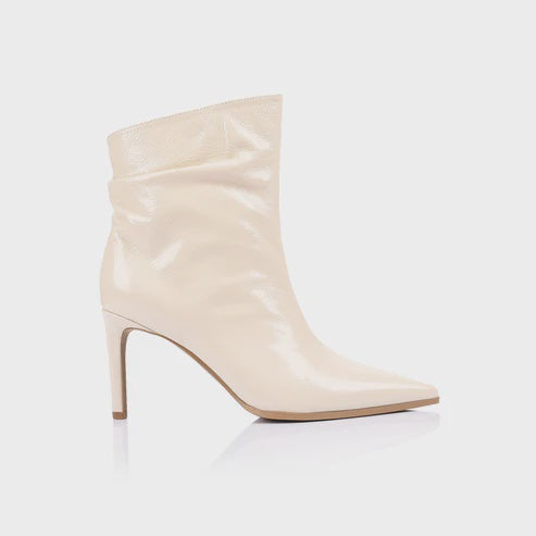 Matthew Boot Ivory