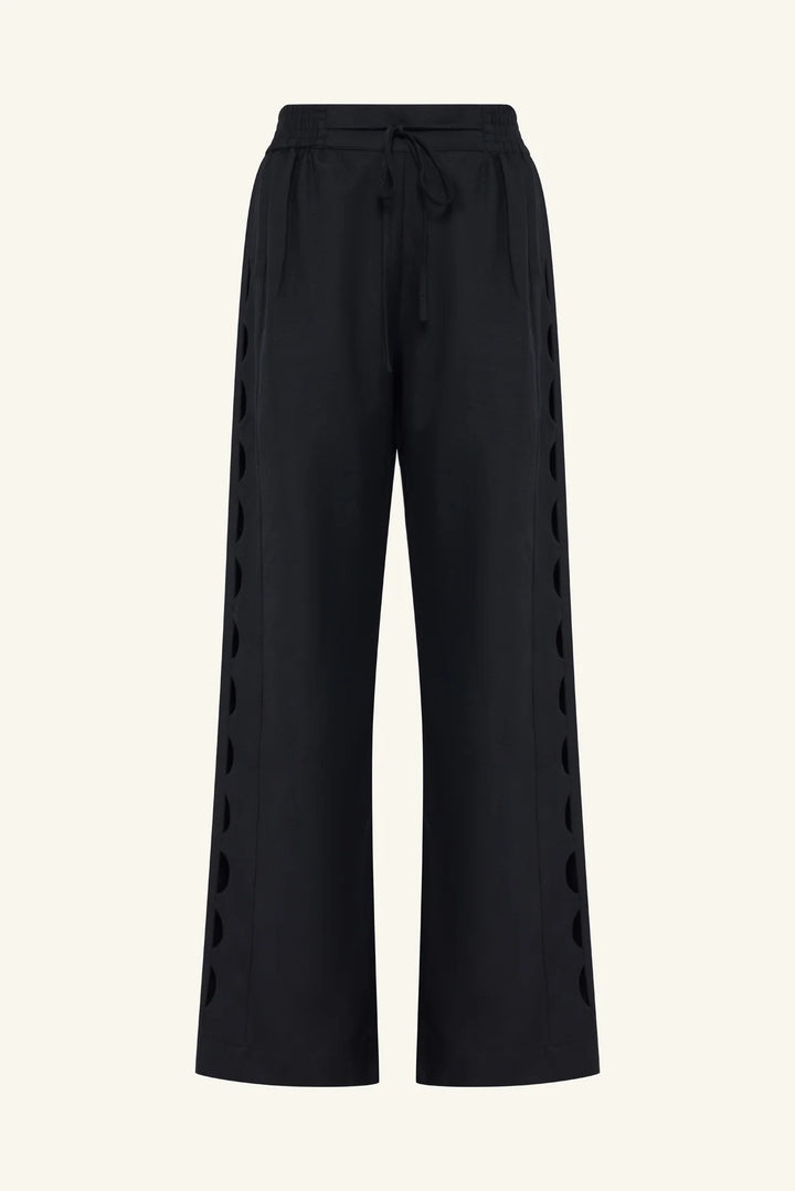 BIRDIE SCALLOP PANT - BLACK