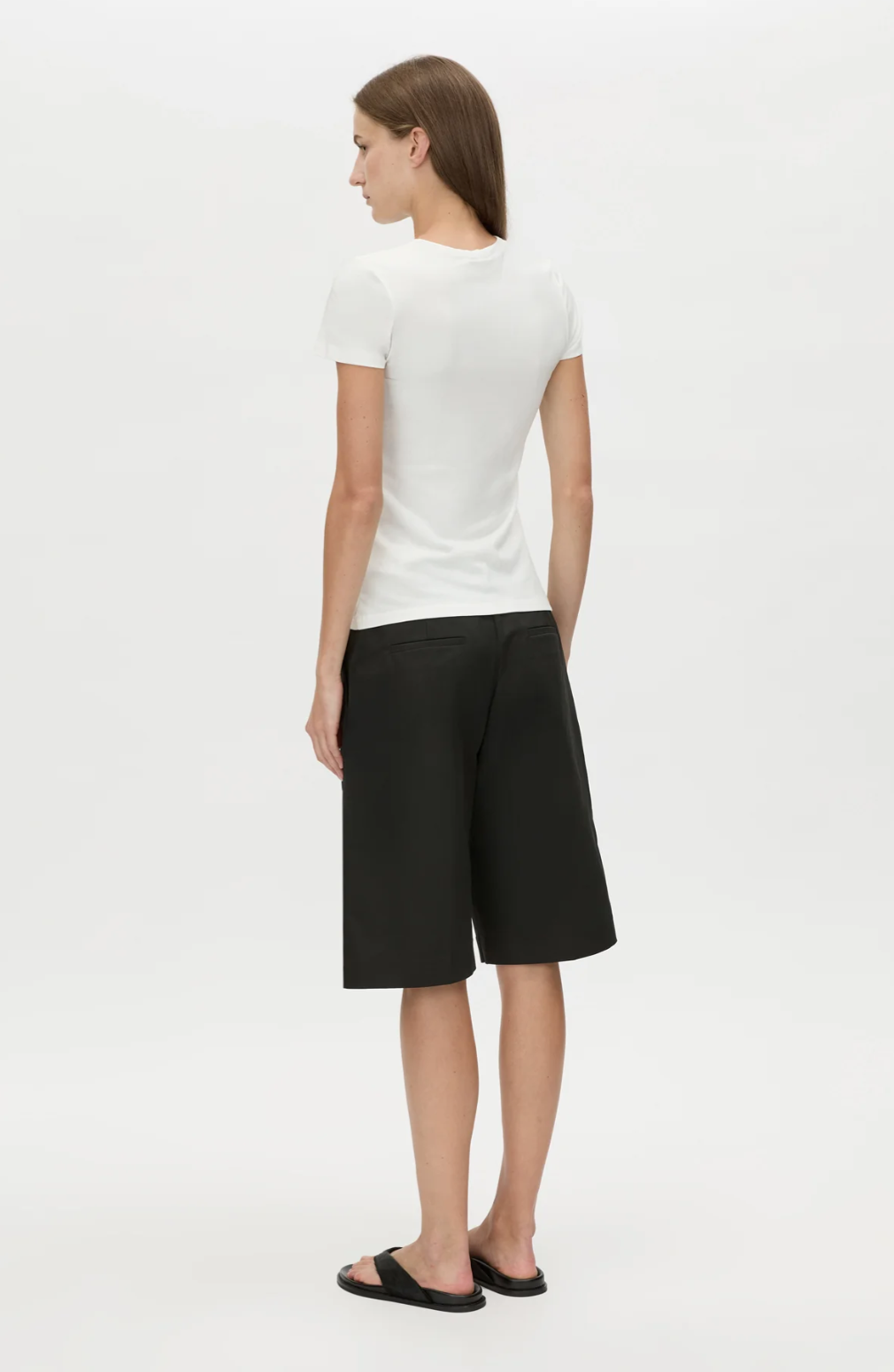 Suvero Slim Fit Logo Tee - Soft White