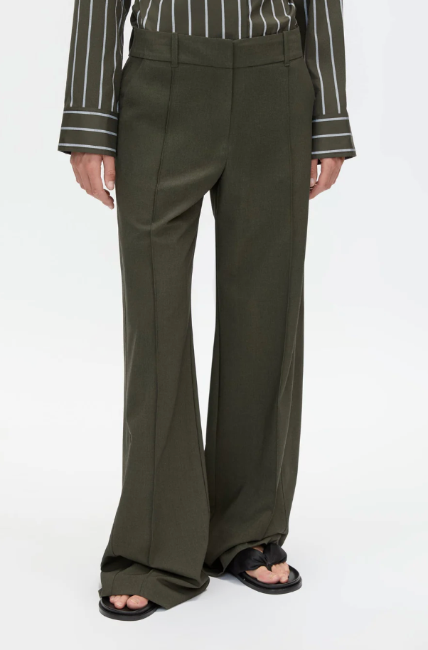 Una Straight Leg Pin Tuck Trouser - Dark Emerald