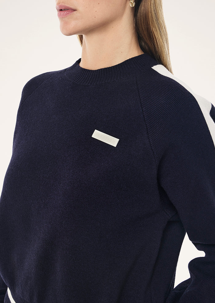 VERGE KNIT CREW