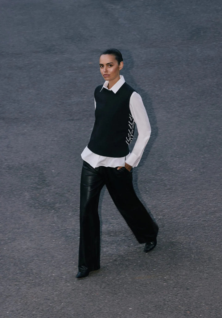 ASCENDANT VEST - BLACK