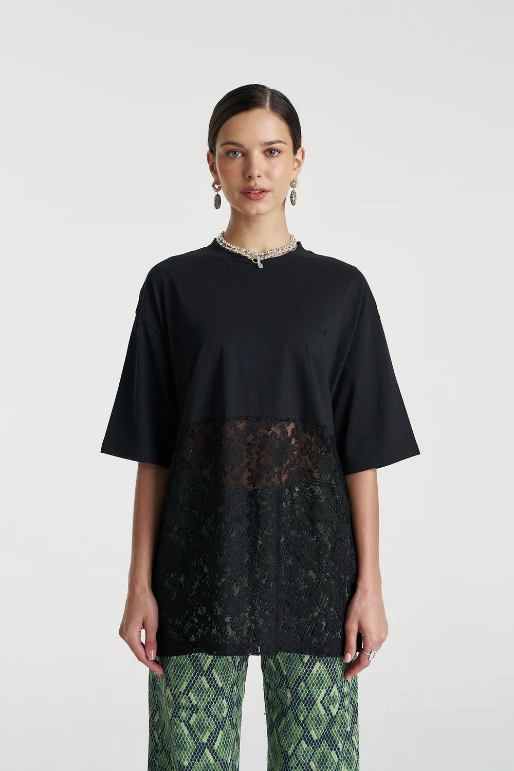 LACE PANEL TEE