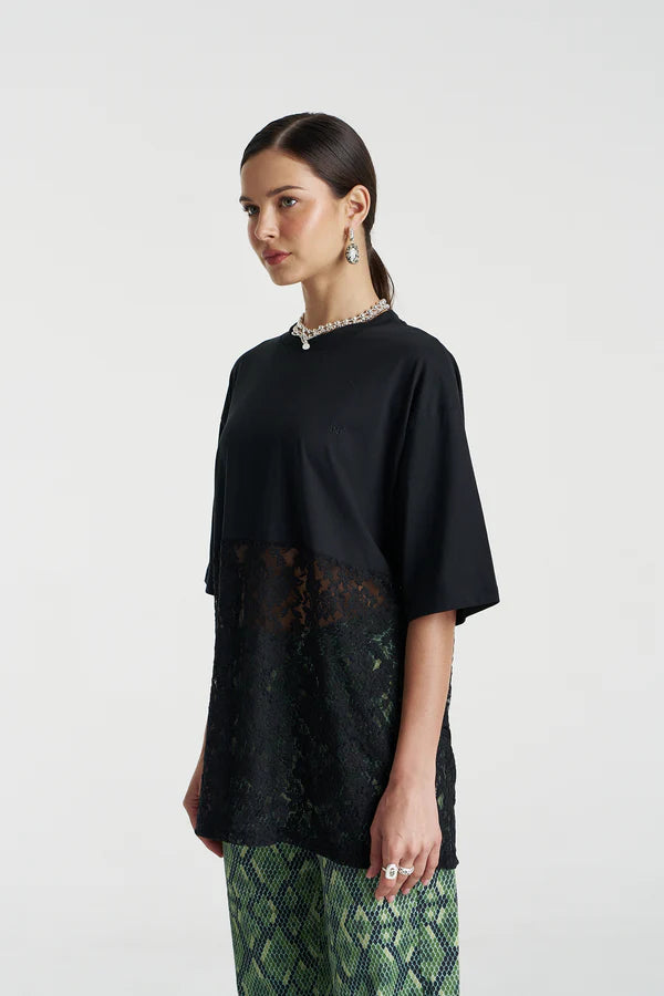 LACE PANEL TEE