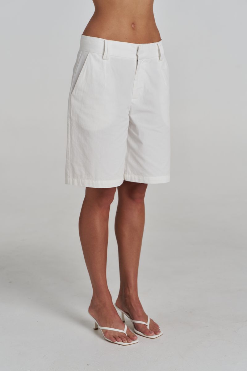 BERMUDA SHORT - IVORY