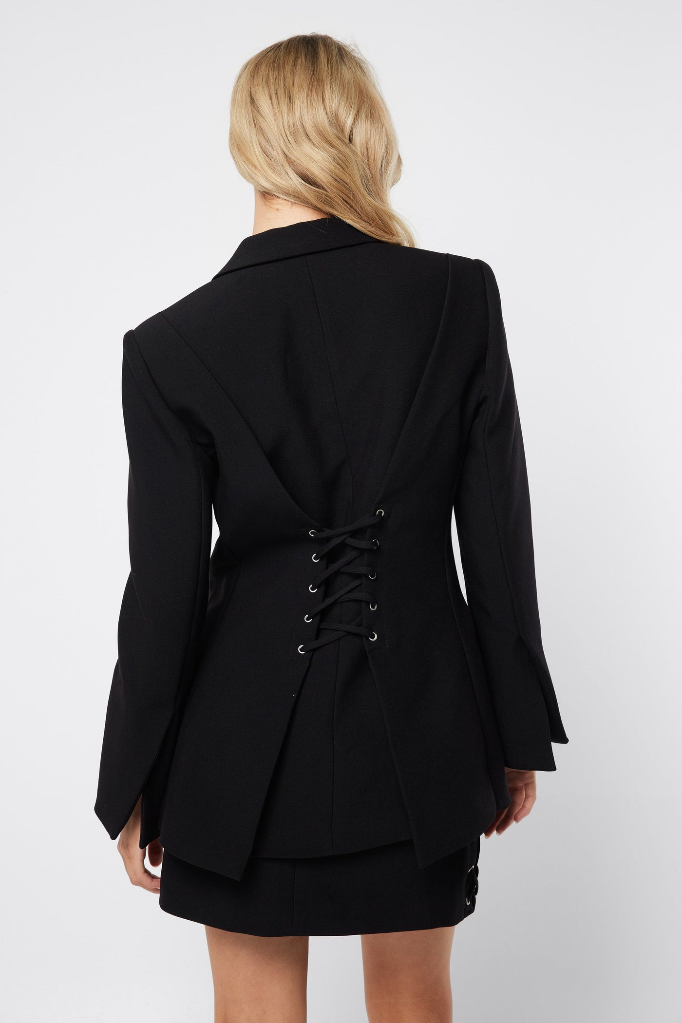 Quiet Renewal Blazer- Black